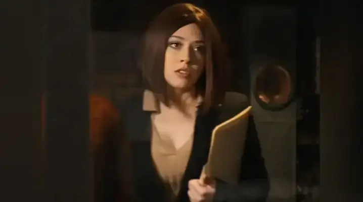 《女警奥莎娜》相关资源图片