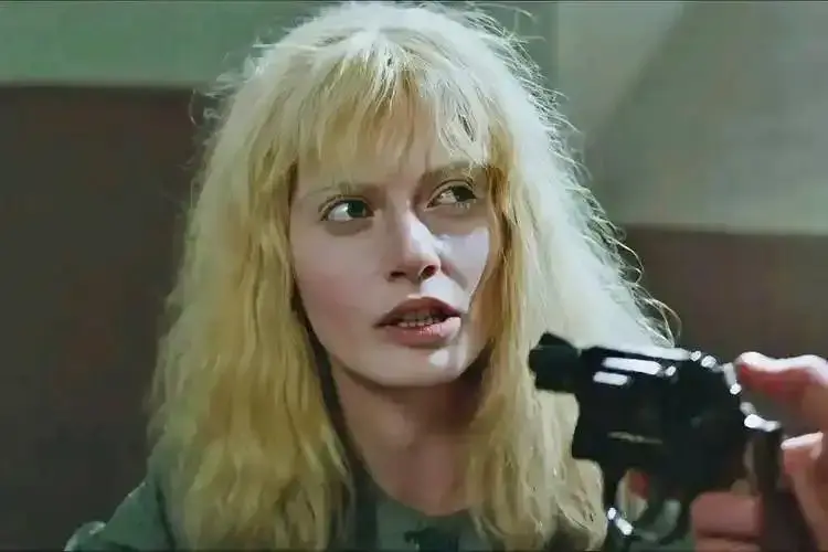 《女子监狱》相关资源图片