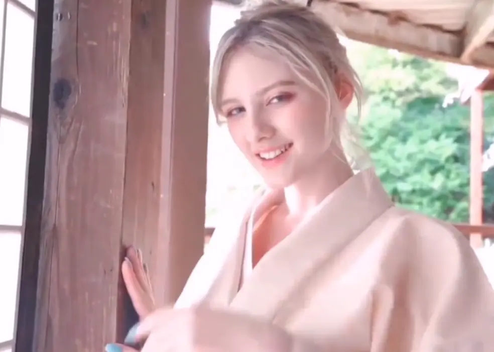 《少女忠诚》相关资源图片