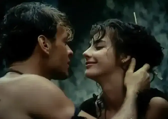 《激情丛林》相关资源图片