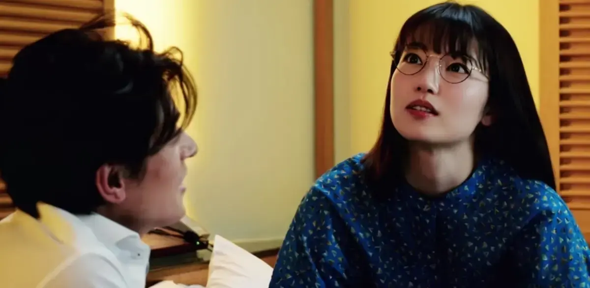 《尽管爱》相关资源图片